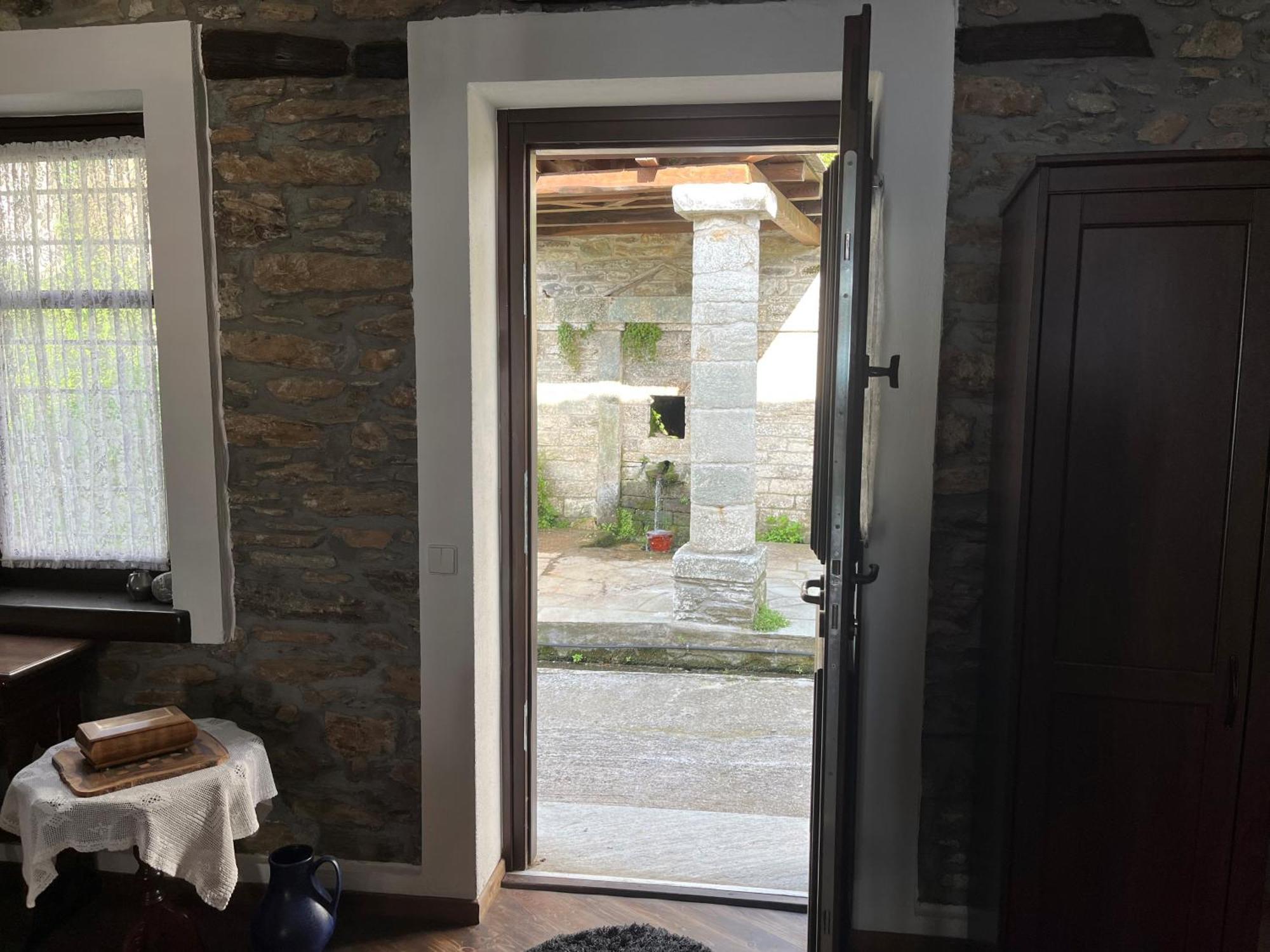 Guest House Pafili Zagora Bagian luar foto